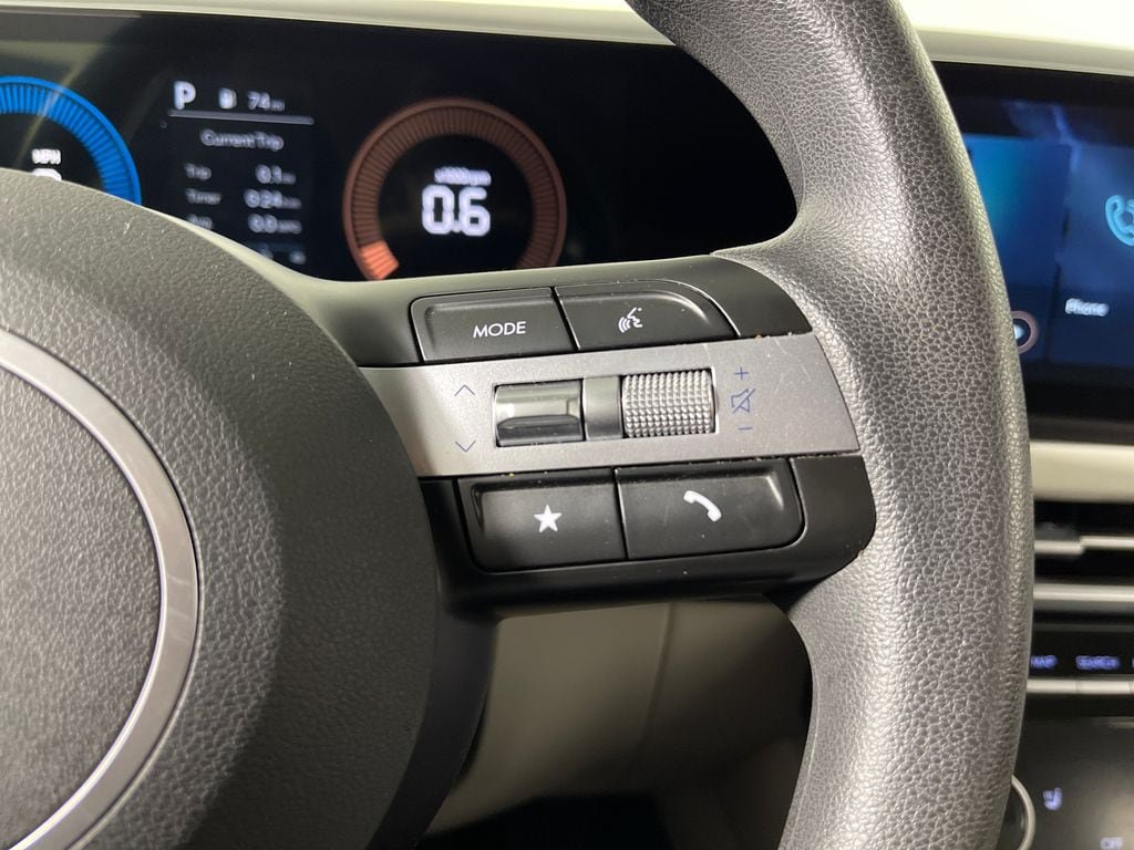 Certified 2025 Hyundai Tucson SEL FWD image 30