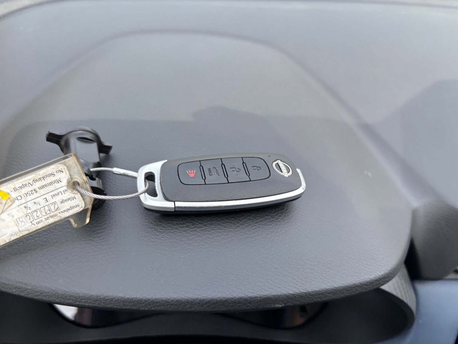 Used 2025 Nissan Versa SV FWD image 21