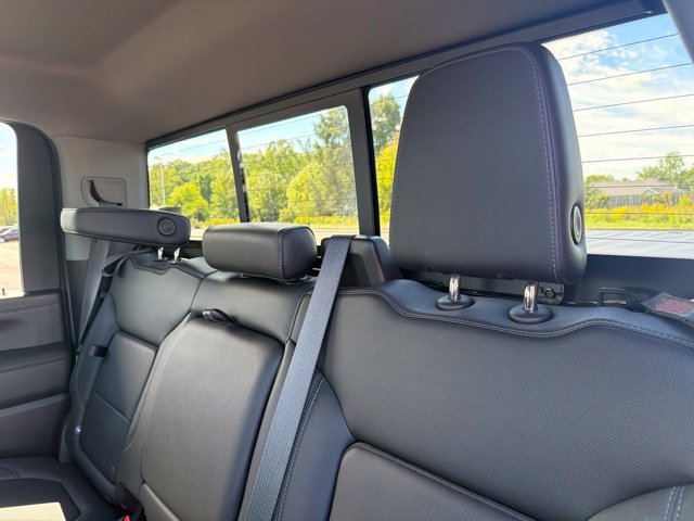 Used 2021 GMC Sierra 2500 SLT w/ SLT Premium Package AWD/4WD image 47