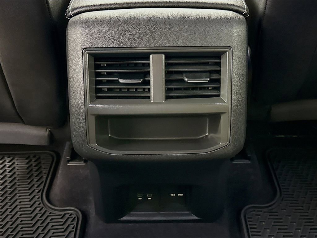 Used 2022 Volkswagen Atlas Cross Sport SE FWD image 27