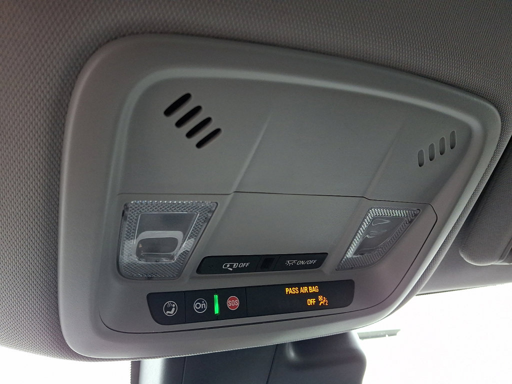 Used 2025 Chevrolet Malibu LT image 32