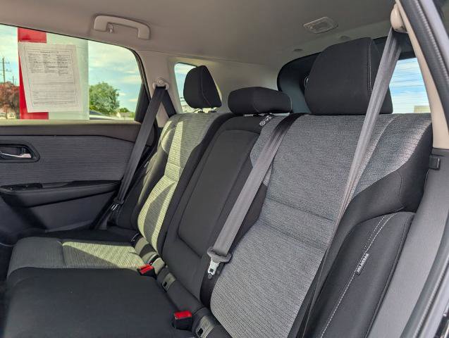 Certified 2023 Nissan Rogue SV AWD/4WD image 8