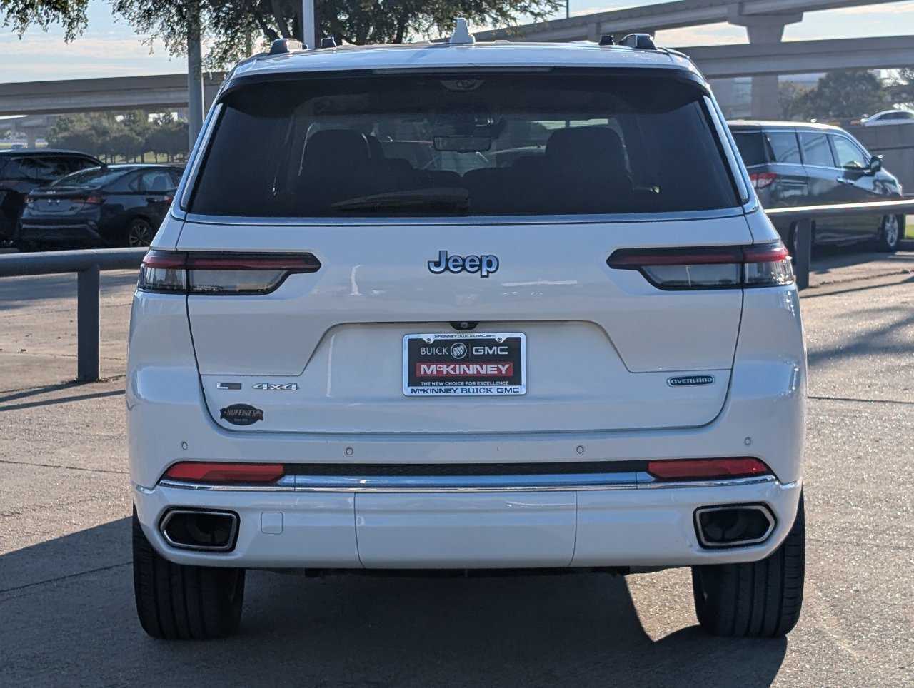 Used 2021 Jeep Grand Cherokee L Overland w/ Advanced Protech Group III AWD/4WD image 5