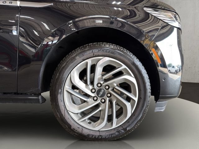 Used 2025 Lincoln Navigator L Reserve AWD/4WD image 36