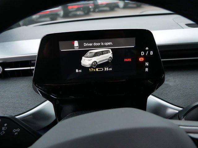 New 2025 Volkswagen ID. Buzz Pro S image 18