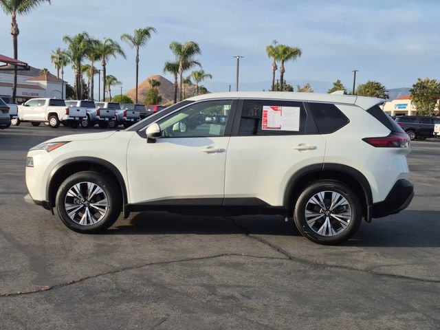 Used 2023 Nissan Rogue SV FWD image 9