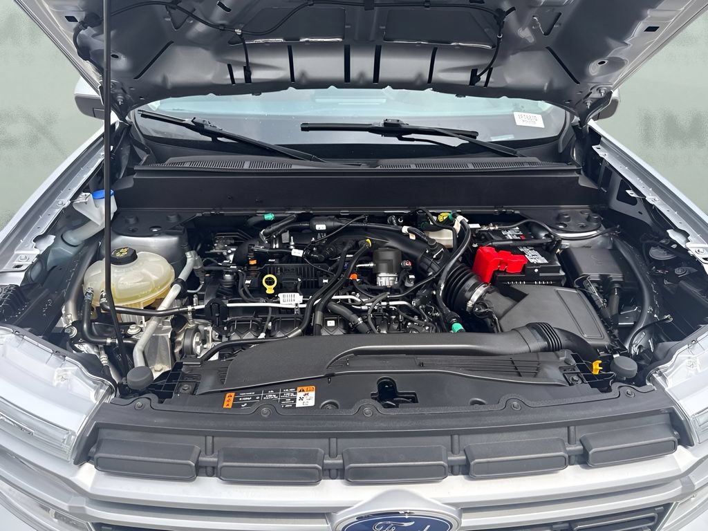 Used 2023 Ford Maverick Lariat w/ Equipment Group 500A Standard AWD/4WD image 17