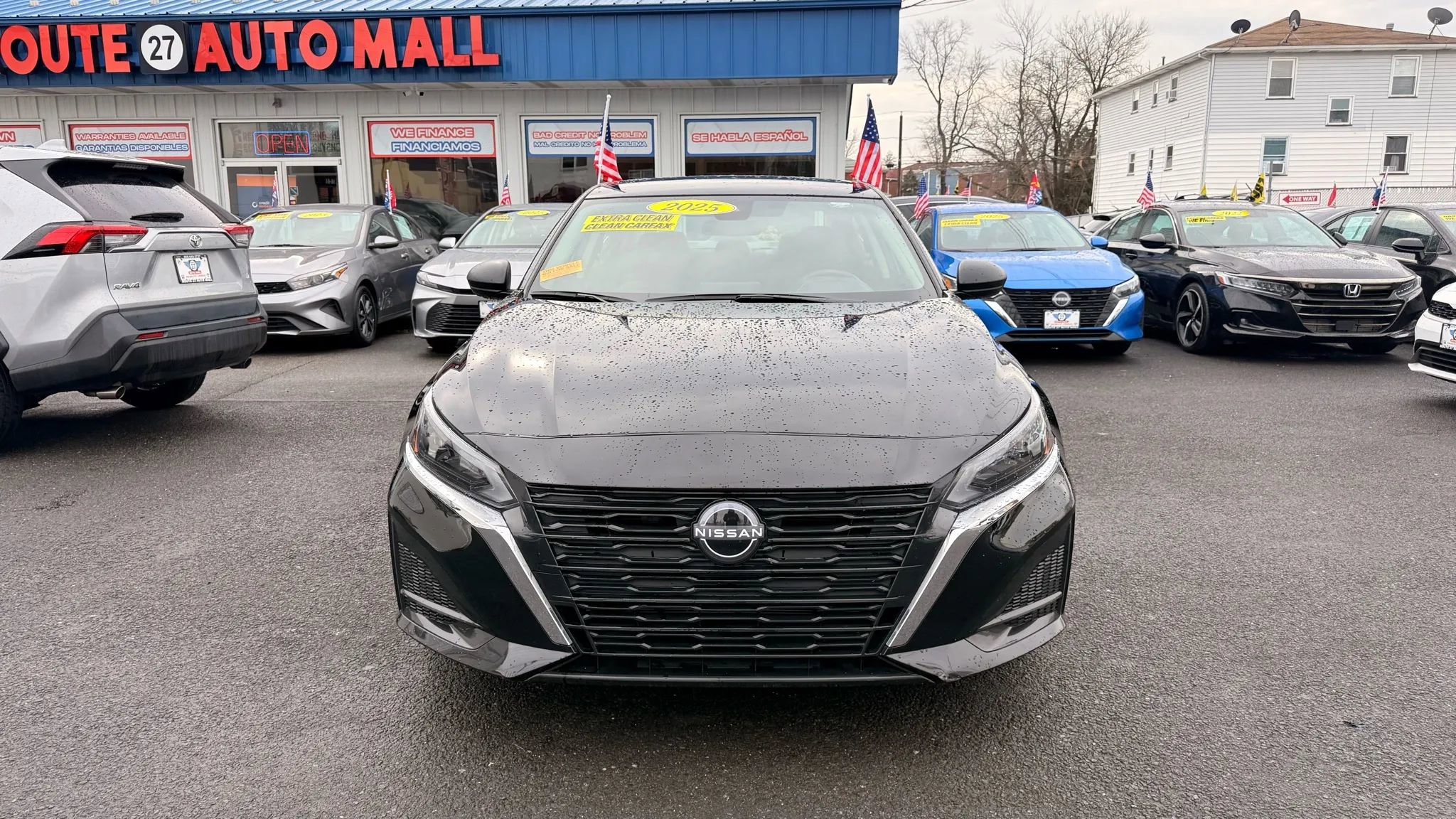 Used 2025 Nissan Altima 2.5 SV image 3