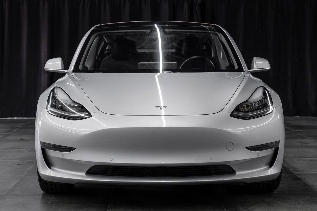 Used 2018 Tesla Model 3 Mid Range image 8