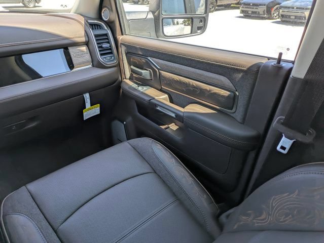 New 2026 RAM 3500 Longhorn AWD/4WD image 17