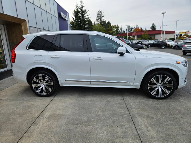 Used 2024 Volvo XC90 T8 Plus w/ Protection Package Premier AWD/4WD image 4