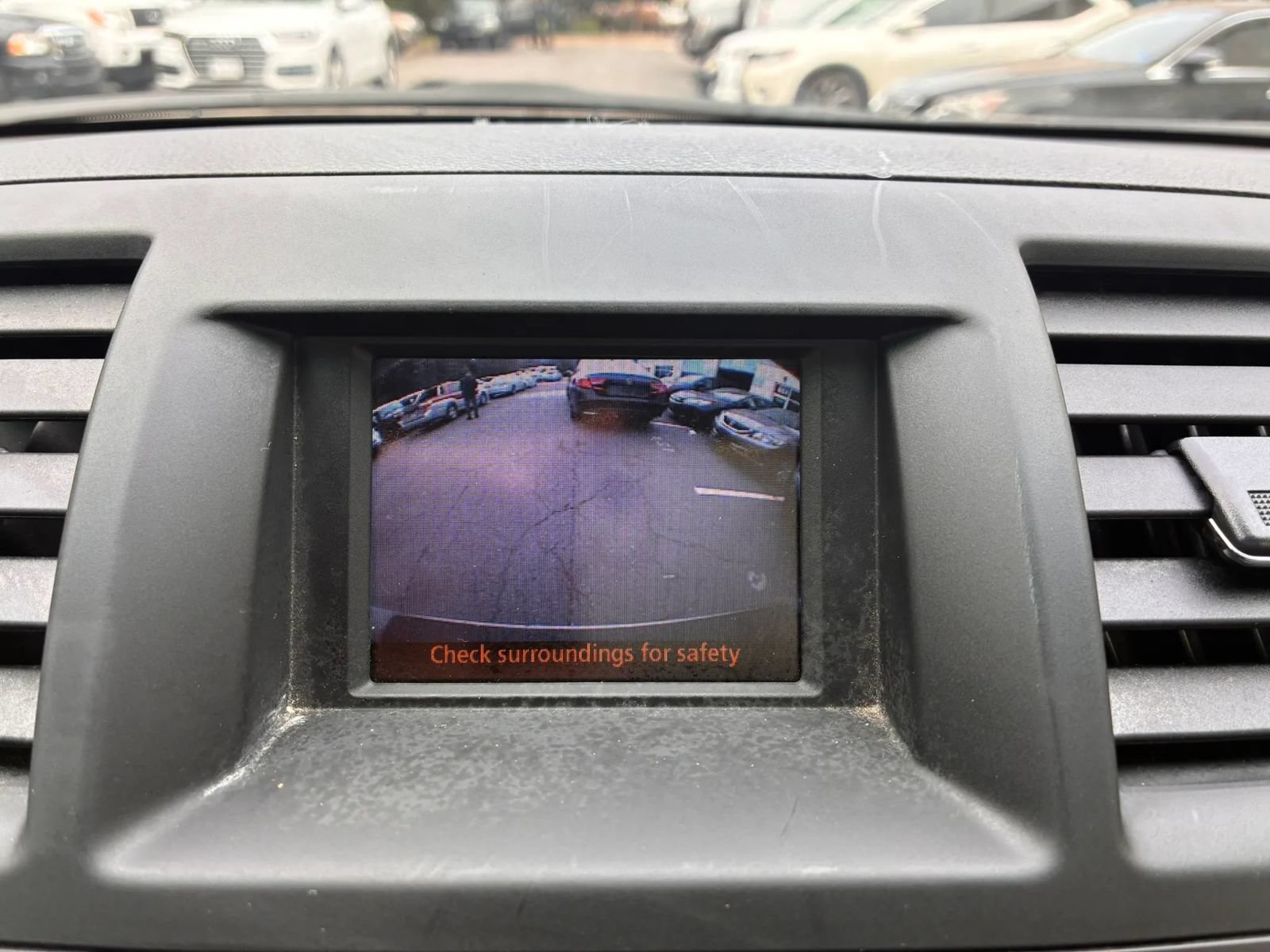 Used 2011 Toyota Highlander 4WD w/ Tech Pkg image 24
