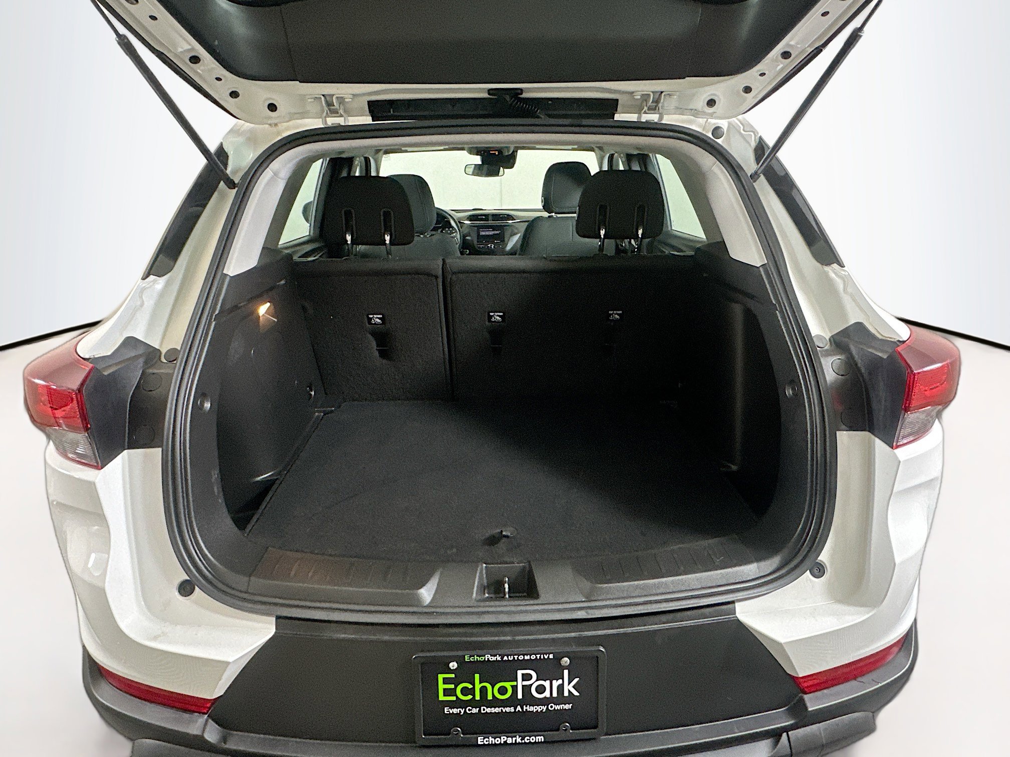 Used 2021 Chevrolet TrailBlazer L image 27