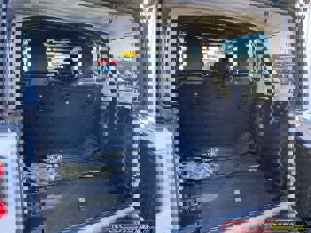 Used 2018 Jeep Wrangler Unlimited Rubicon image 8