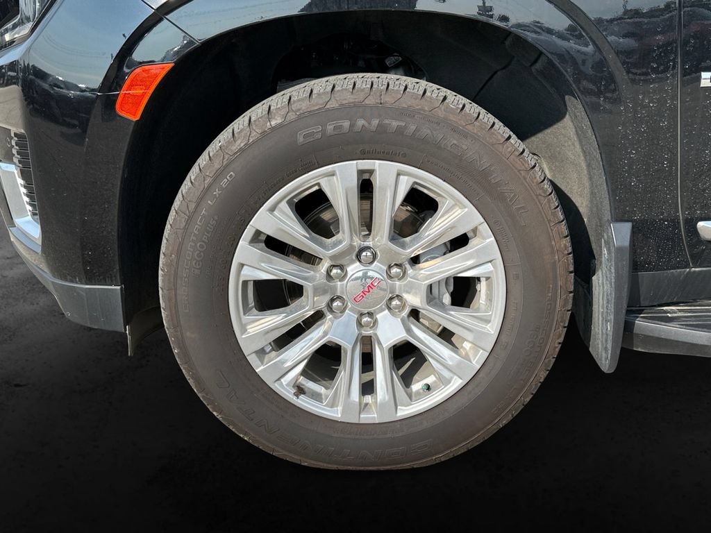 Used 2024 GMC Yukon Denali AWD/4WD image 13