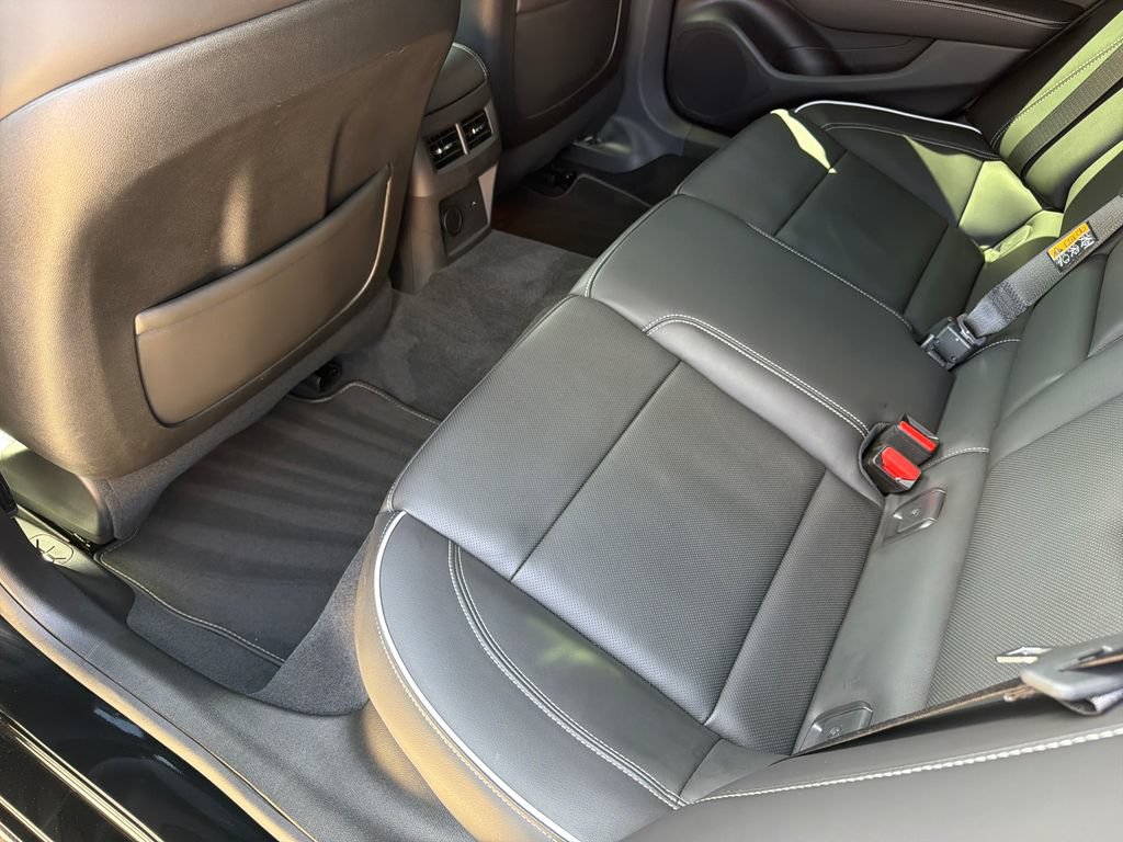 Used 2025 Cadillac CT5 V Blackwing w/ Precision Package RWD image 36