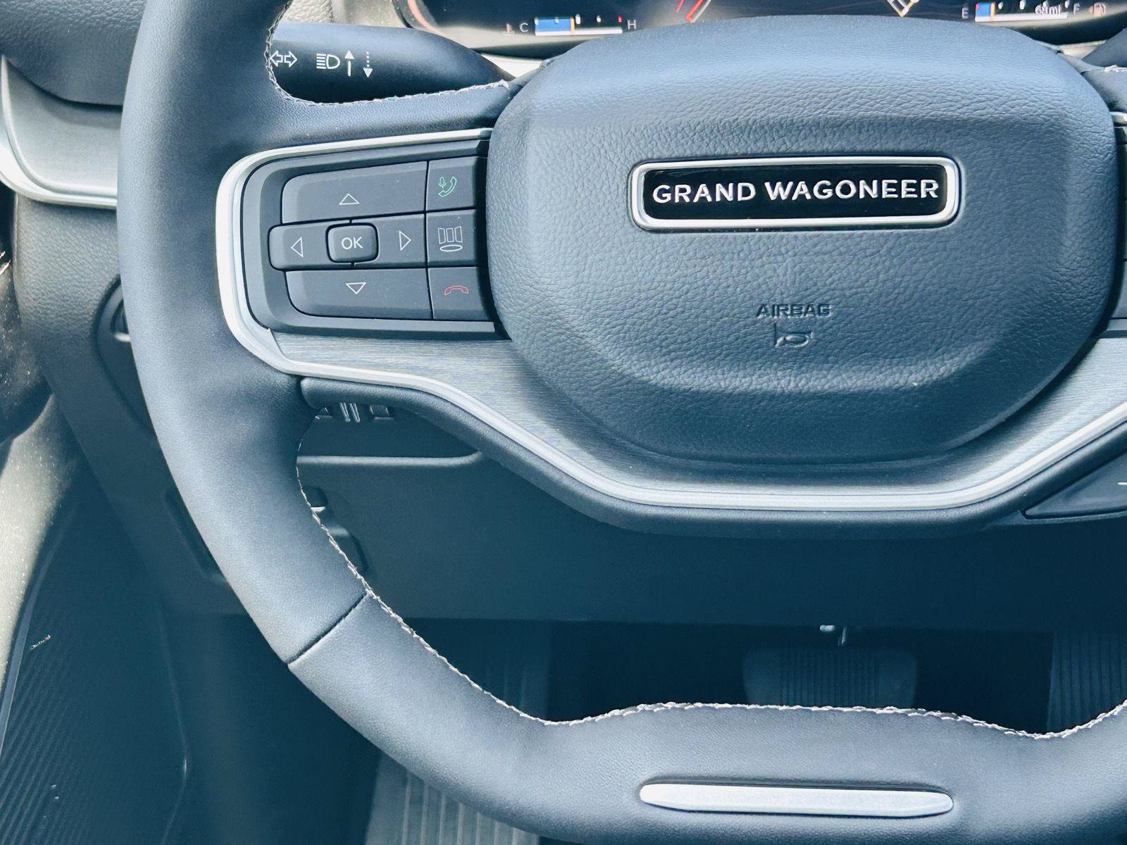 New 2026 Jeep Grand Wagoneer 4WD image 18