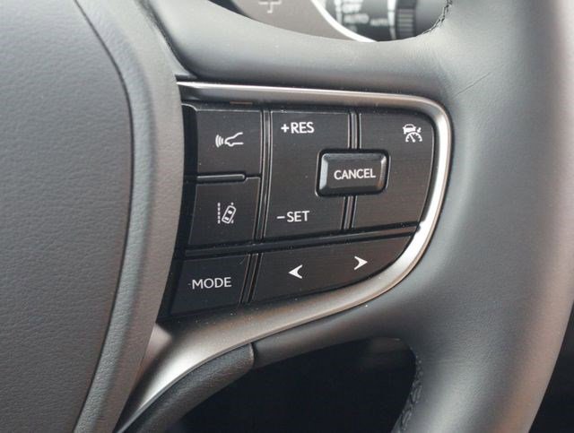 Used 2025 Lexus ES 350 w/ Premium Package FWD image 11