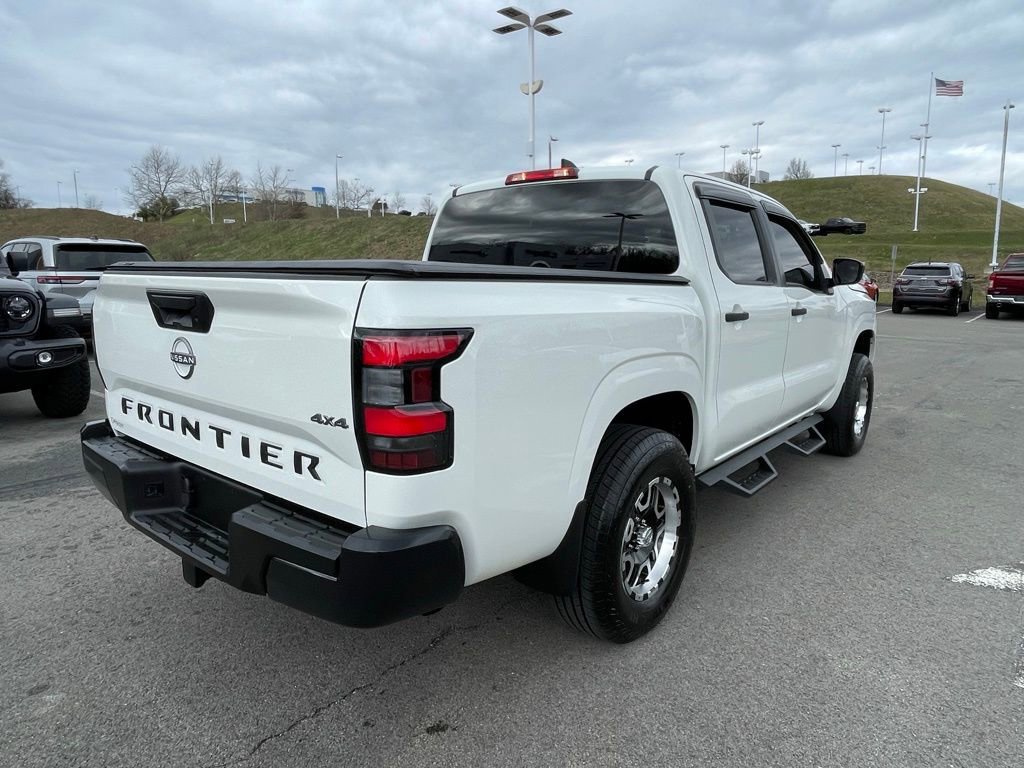 Used 2024 Nissan Frontier S w/ Tow Package image 3