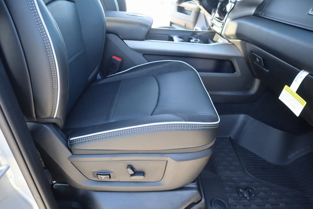 New 2026 RAM 2500 Laramie w/ Night Edition image 14