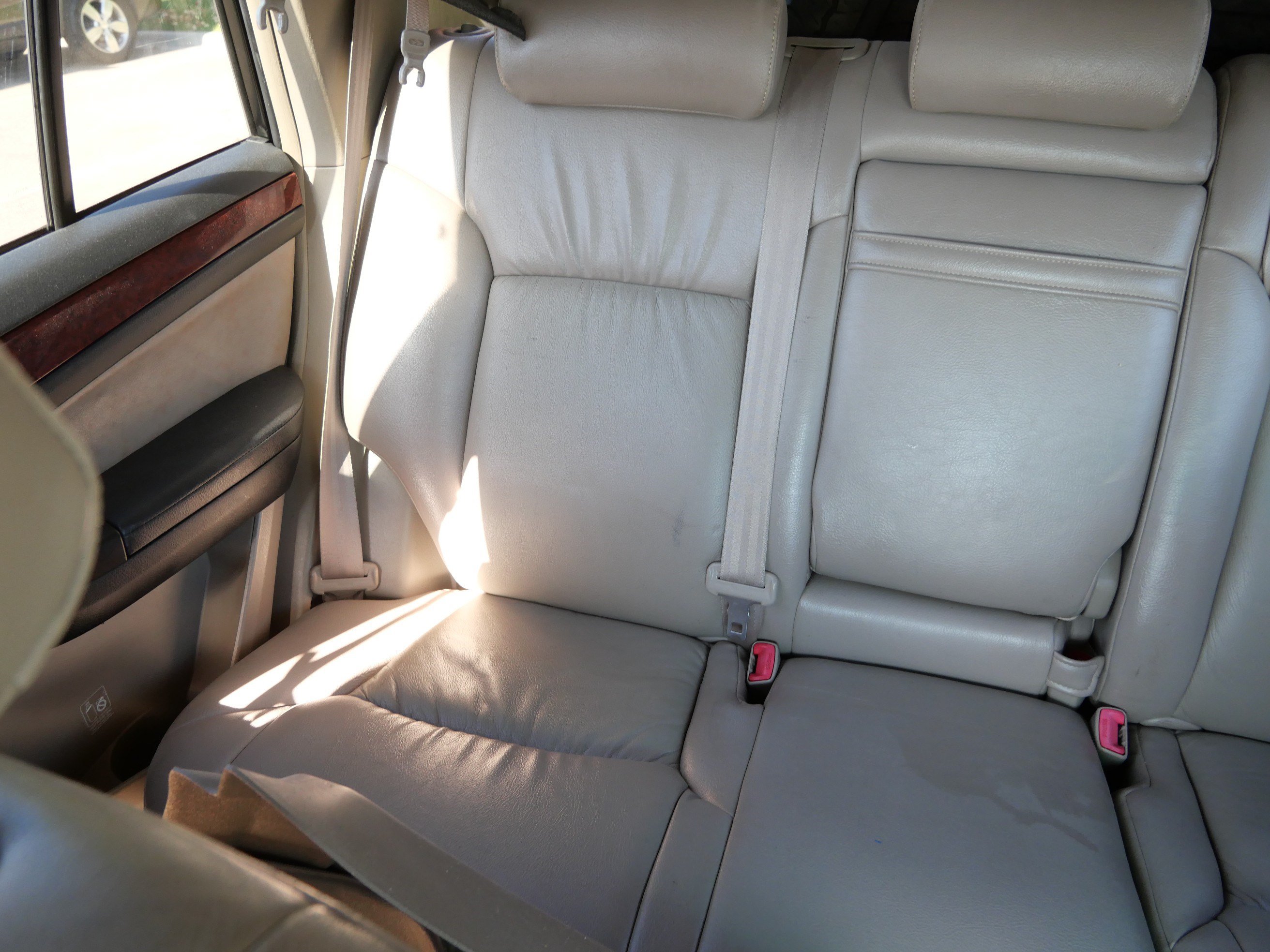 Used 2007 Toyota 4Runner SR5 AWD/4WD image 13