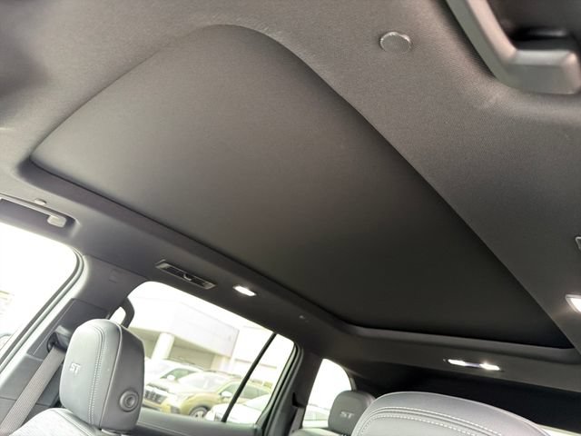 Used 2025 Buick Enclave Sport Touring w/ Super Cruise Package FWD image 15