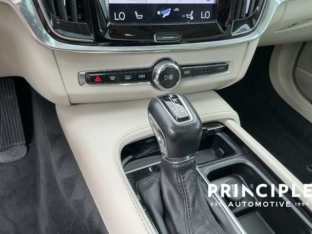 Used 2019 Volvo V90 T5 Inscription w/ Protection Package Premier FWD image 19