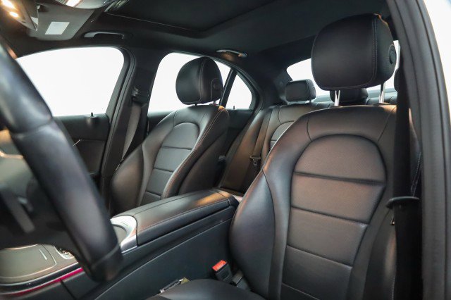 Used 2021 Mercedes-Benz C 300 4MATIC Sedan w/ Premium Package image 8