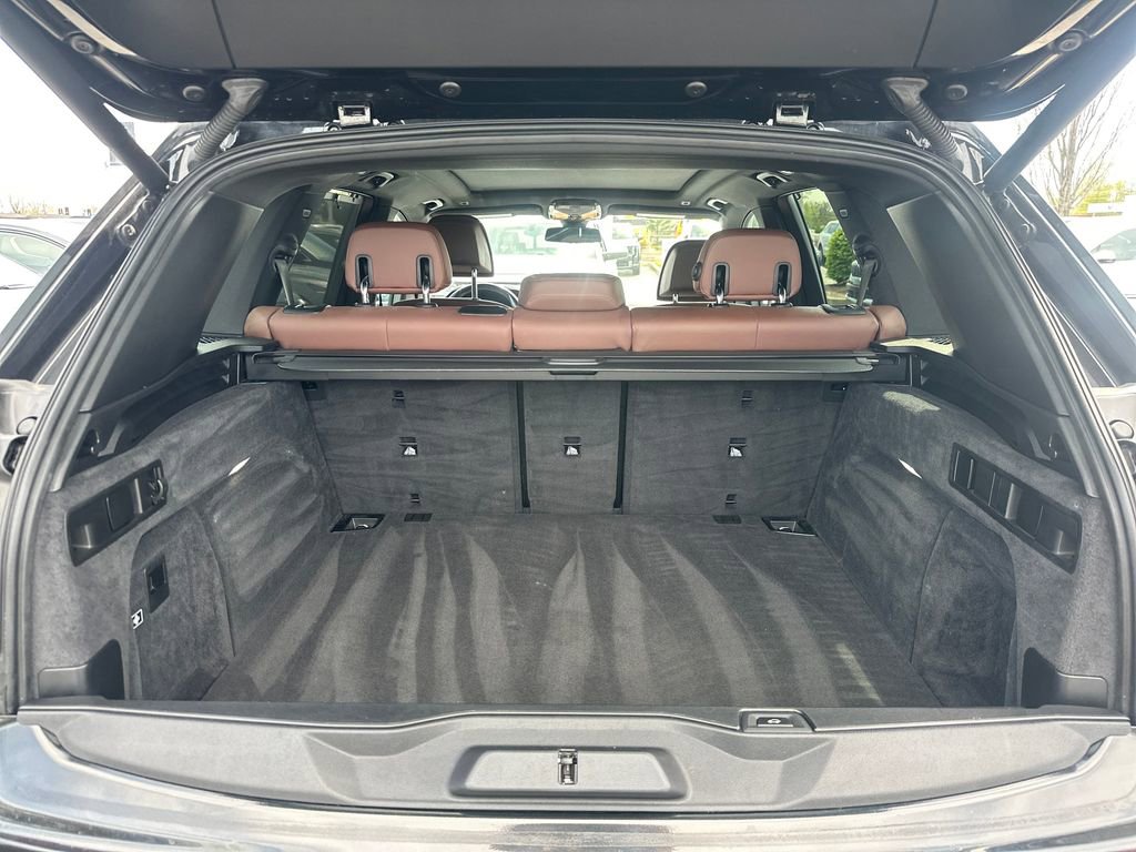 Used 2020 BMW X5 xDrive40i w/ Executive Package image 31