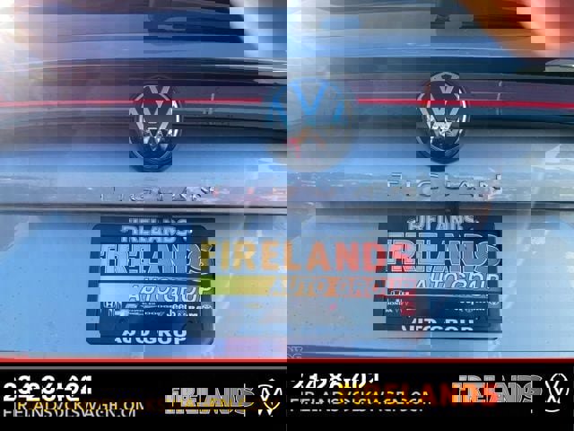 New 2025 Volkswagen Tiguan SE image 15