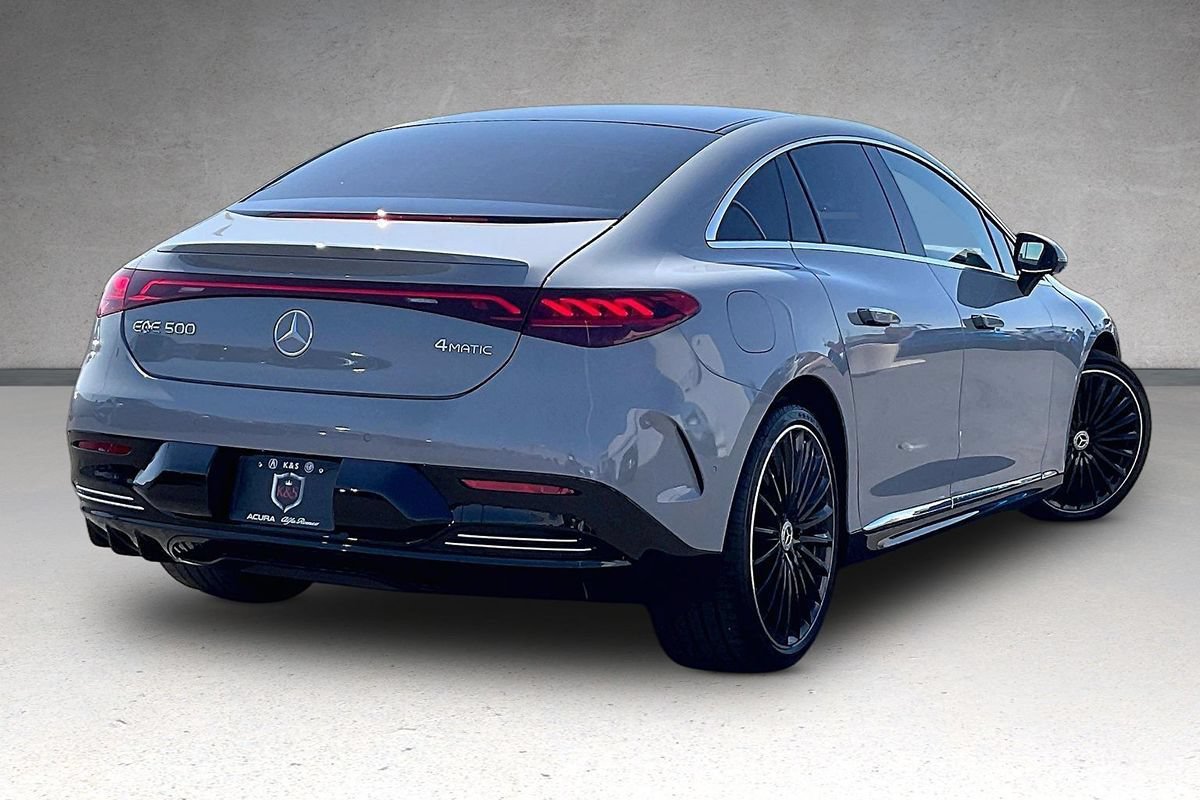 Used 2023 Mercedes-Benz EQE 500 4MATIC Sedan image 31
