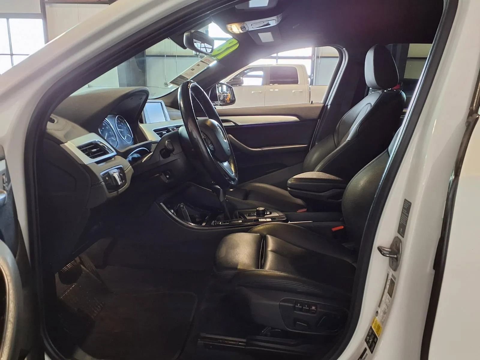 Used 2018 BMW X2 xDrive28i image 18