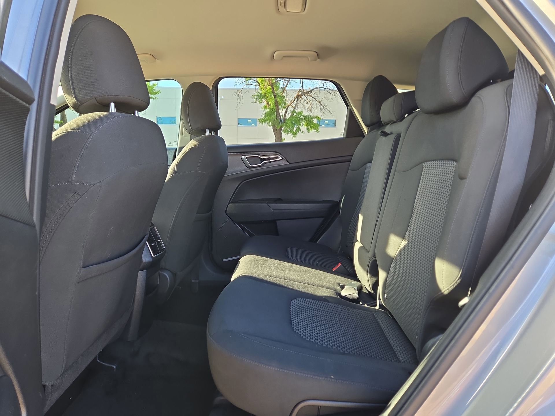 Used 2023 Kia Sportage LX image 13