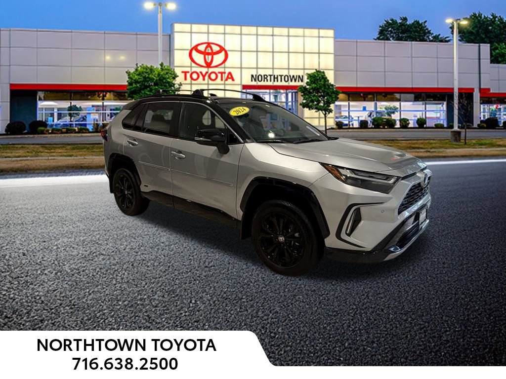 Used 2024 Toyota RAV4 XSE w/ Advanced Technology Package AWD/4WD image 10