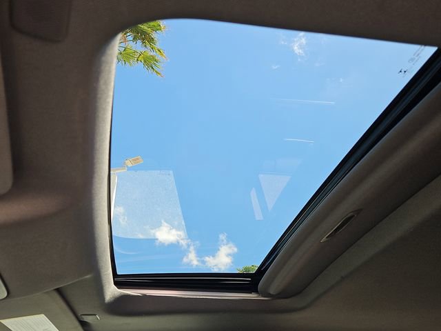 Used 2021 GMC Sierra 1500 SLT w/ SLT Premium Package image 31