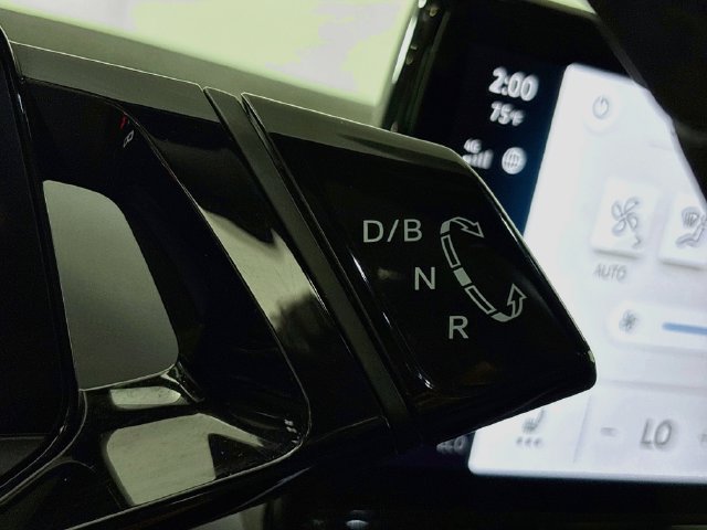 Certified 2023 Volkswagen ID.4 Pro S AWD/4WD image 20