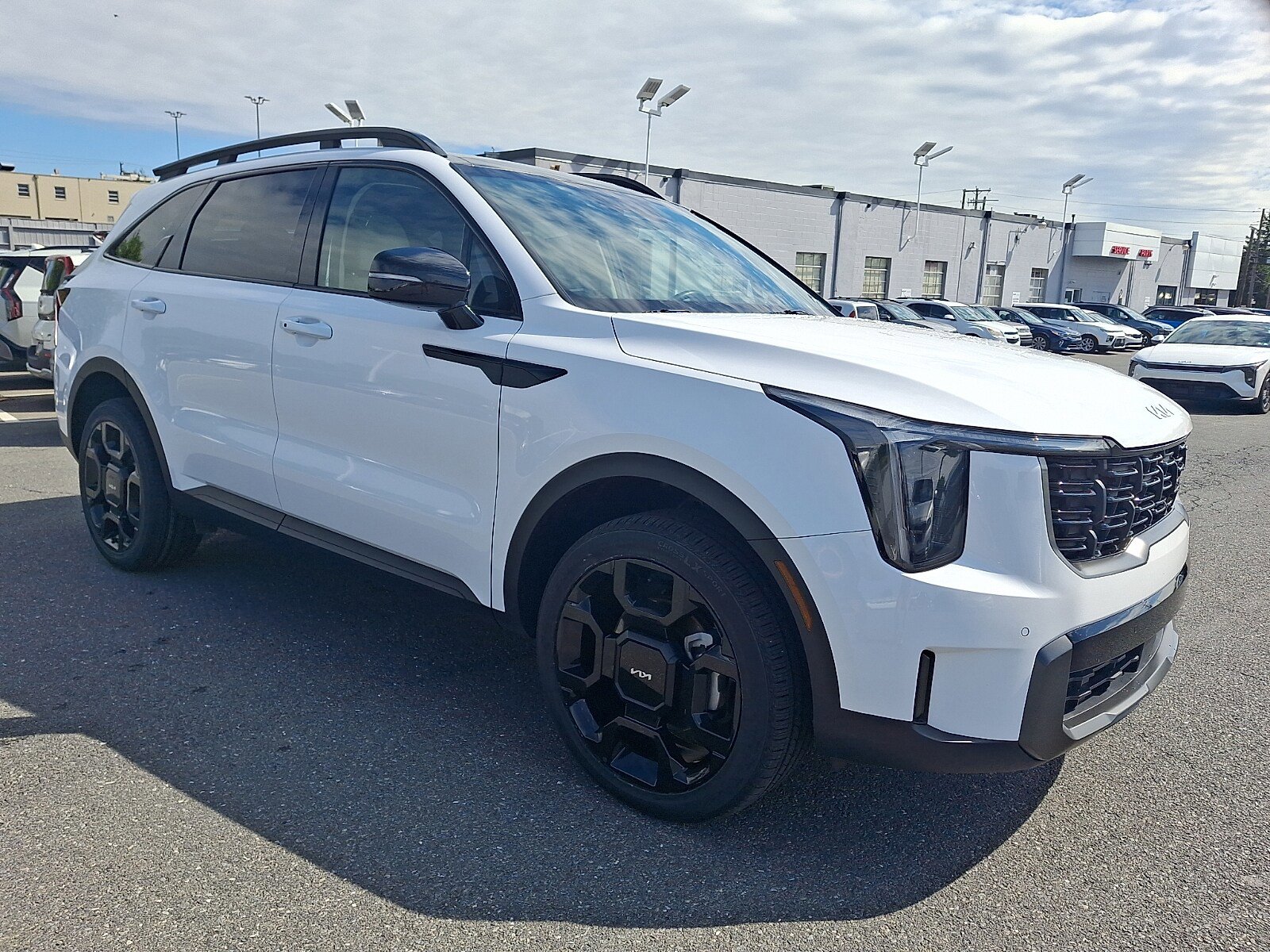 Used 2024 Kia Sorento X-Line EX AWD/4WD image 3