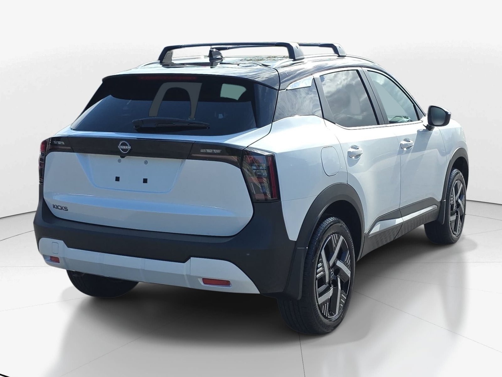 New 2027 Nissan Kicks SV w/ SV Premium Package FWD image 6