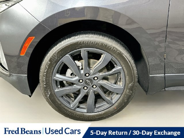 Used 2022 Chevrolet Equinox RS w/ RS Leather Package AWD/4WD image 39