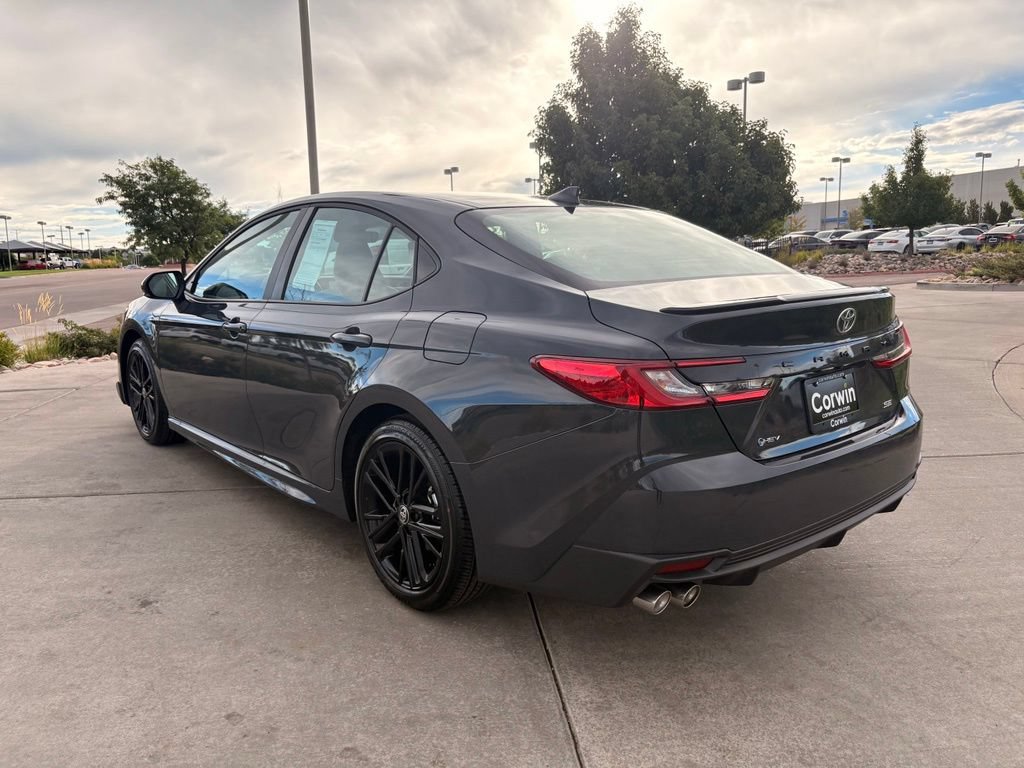 Used 2026 Toyota Camry SE w/ Convenience Package FWD image 5
