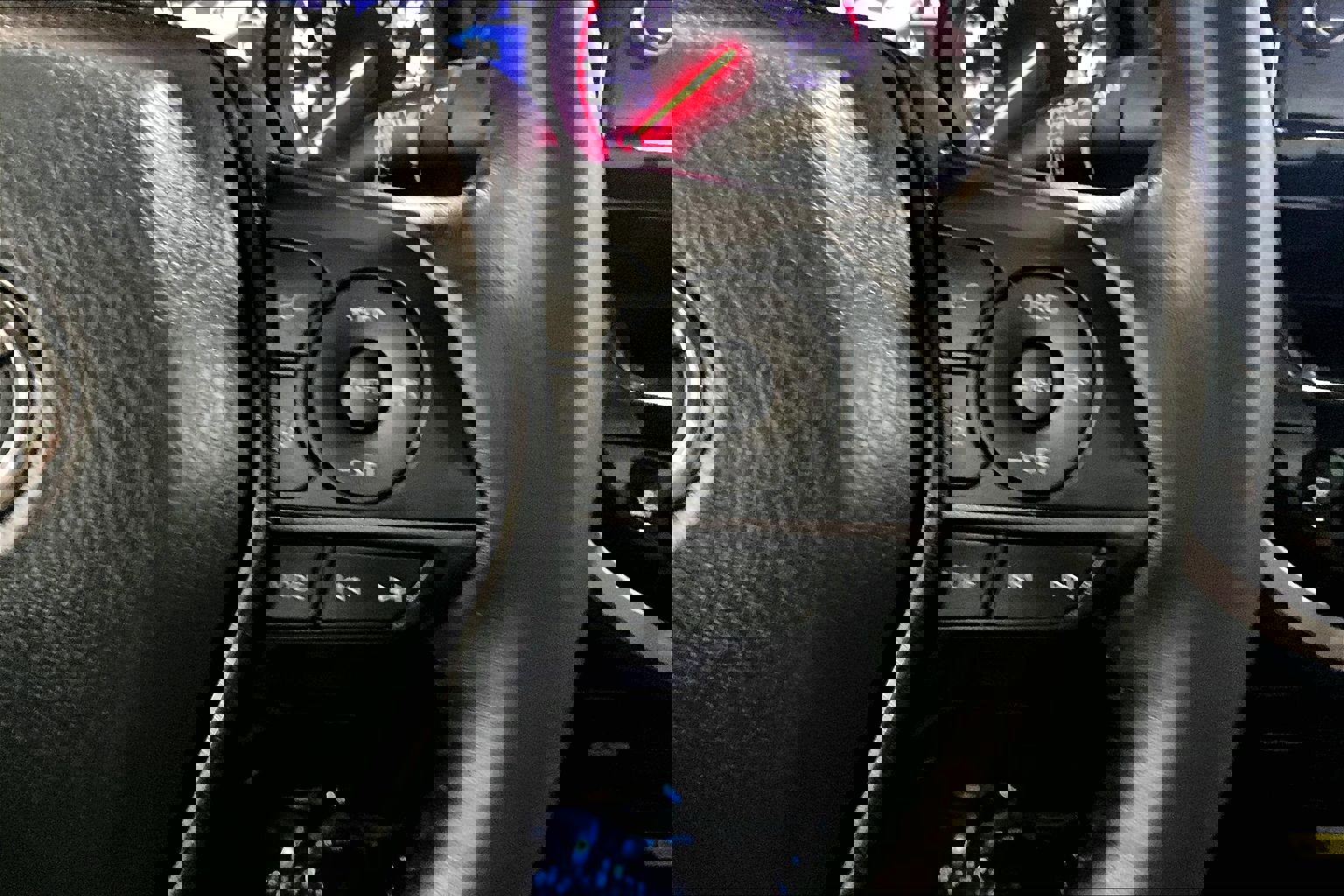 Used 2022 Toyota Camry XSE image 18