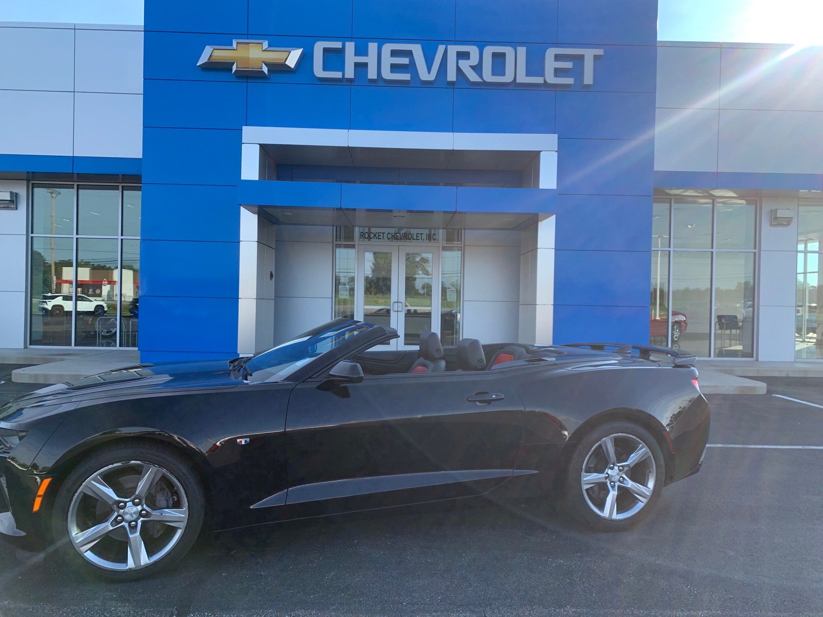 Used 2017 Chevrolet Camaro SS RWD image 1