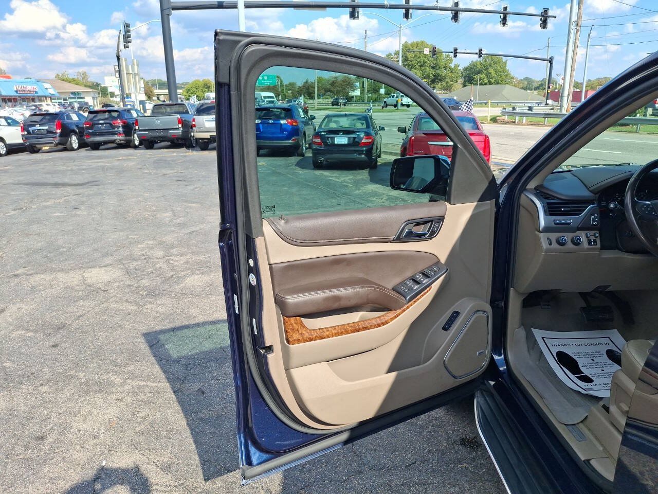Used 2018 Chevrolet Tahoe Premier AWD/4WD image 15