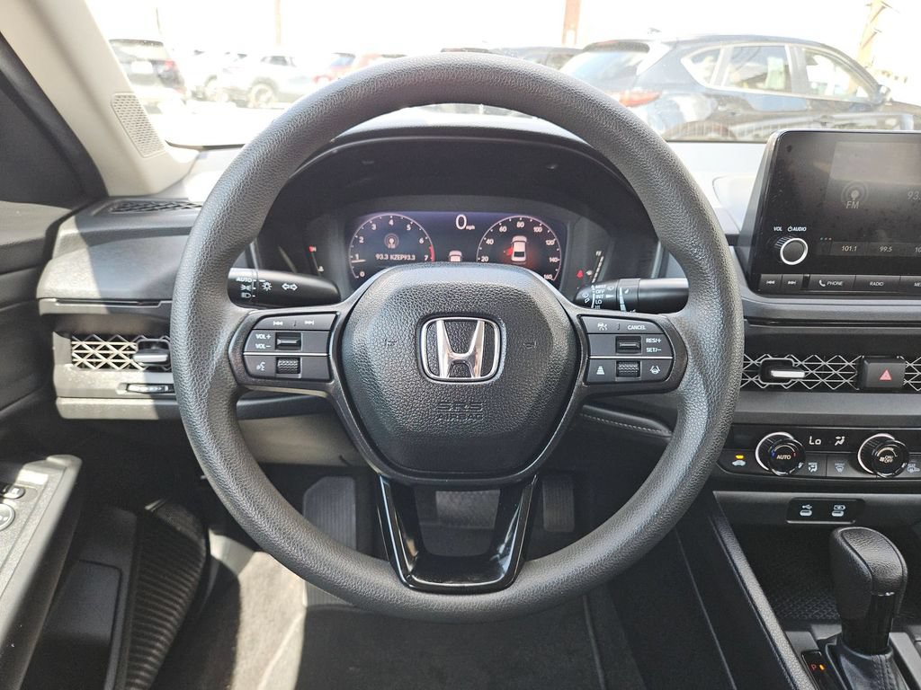 Used 2025 Honda Accord SE image 22