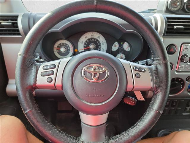 Used 2012 Toyota FJ Cruiser 4WD w/ Convenience Pkg image 16