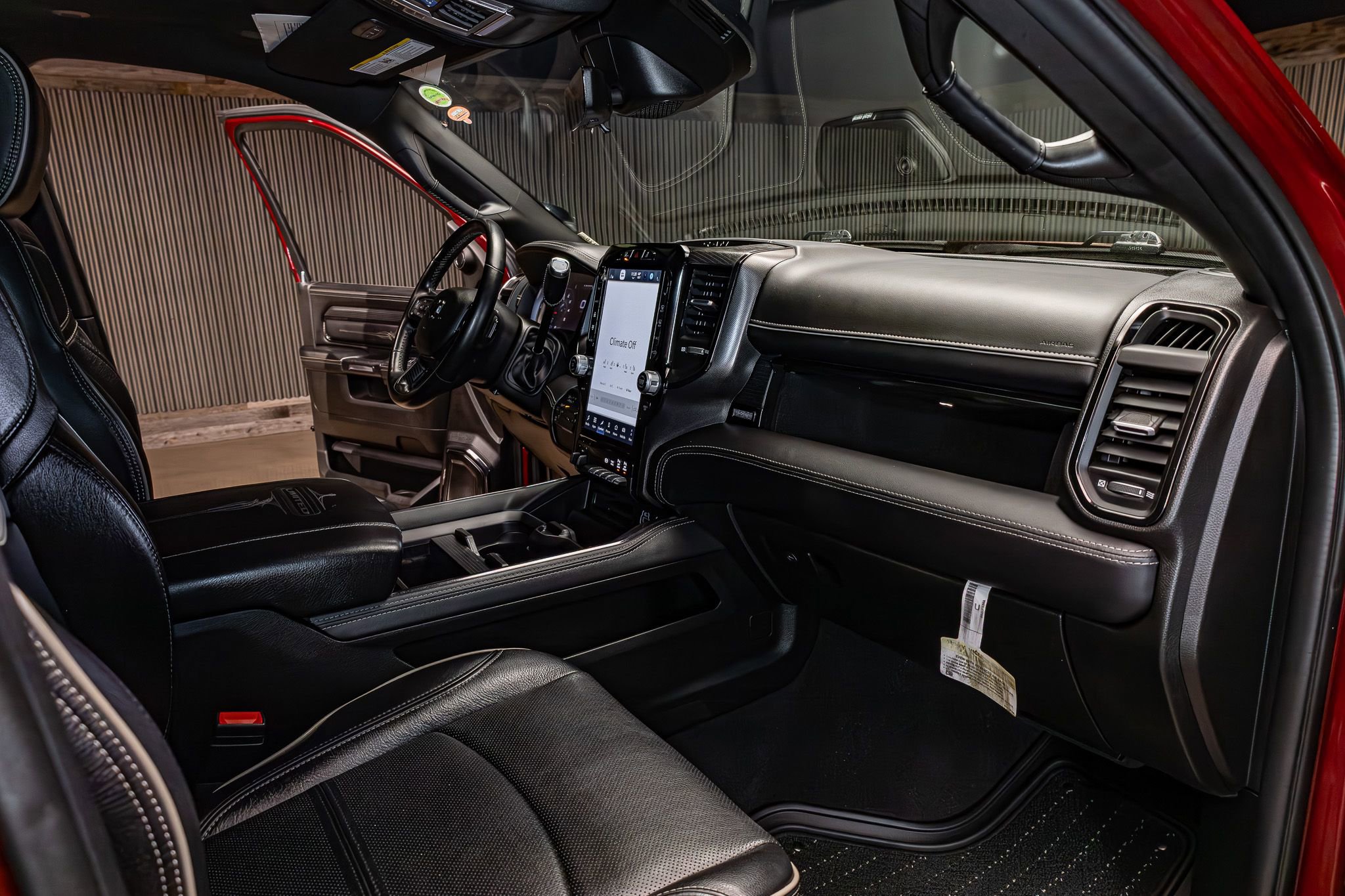 Used 2024 RAM 3500 Limited image 18