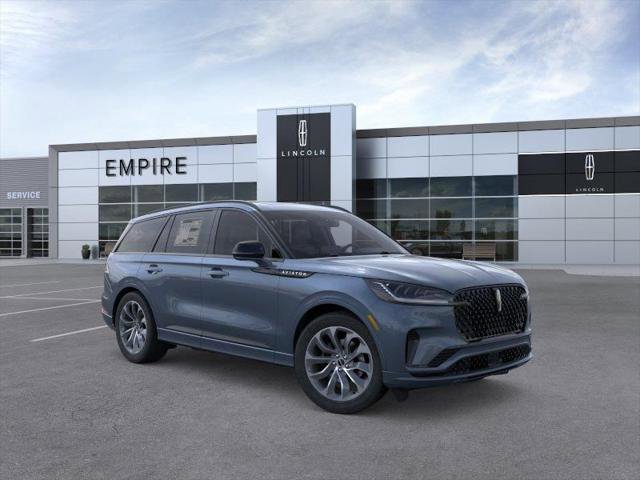New 2026 Lincoln Aviator AWD w/ Jet Appearance Package image 7