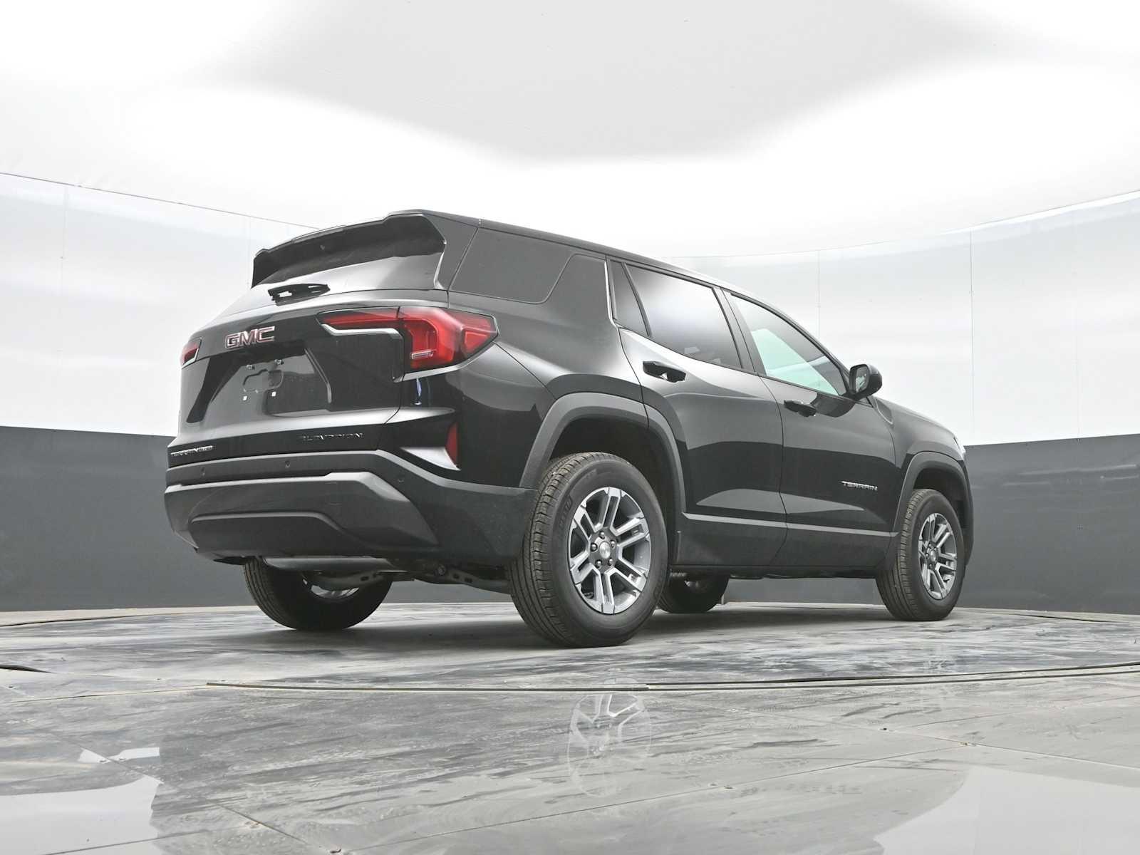 New 2026 GMC Terrain Elevation image 25