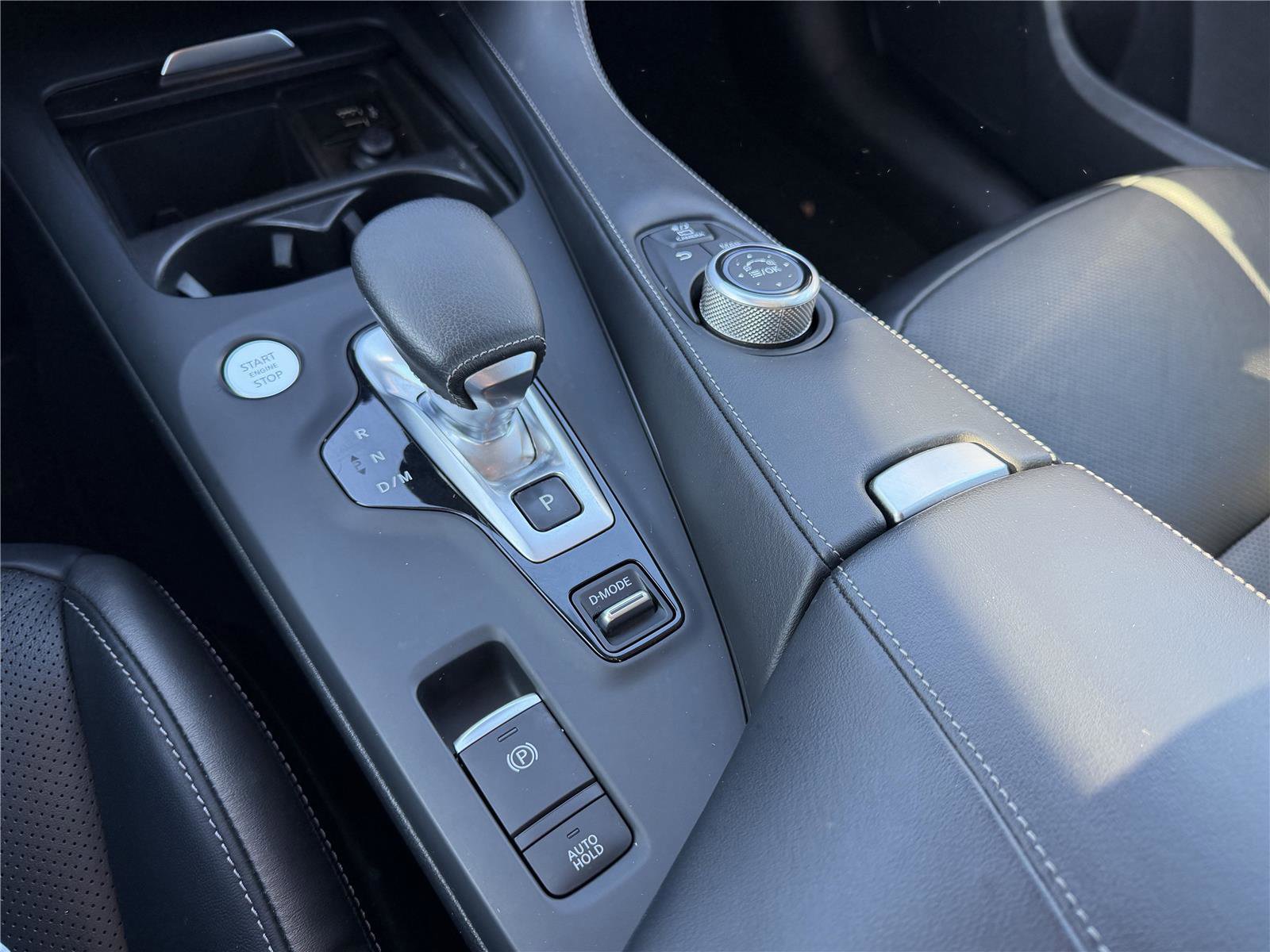 Used 2019 INFINITI QX50 Essential w/ Premium Audio Package image 18