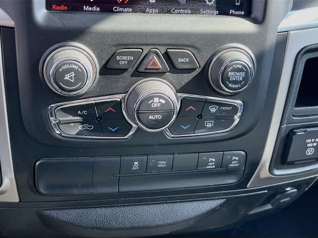 Used 2019 RAM 1500 Big Horn RWD image 15